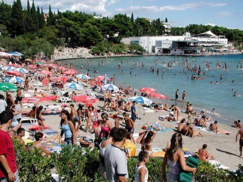 Studio At Bacvice Beach Split Kültér fotó